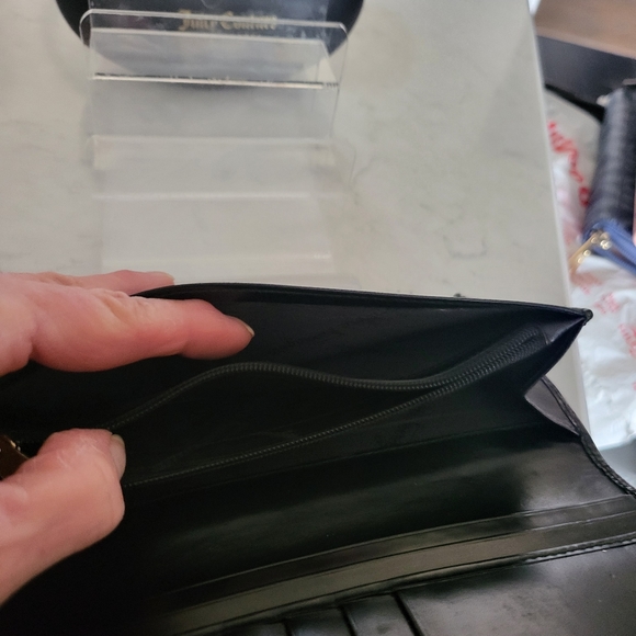 Salvatore Ferragamo - Picture 3 of 4